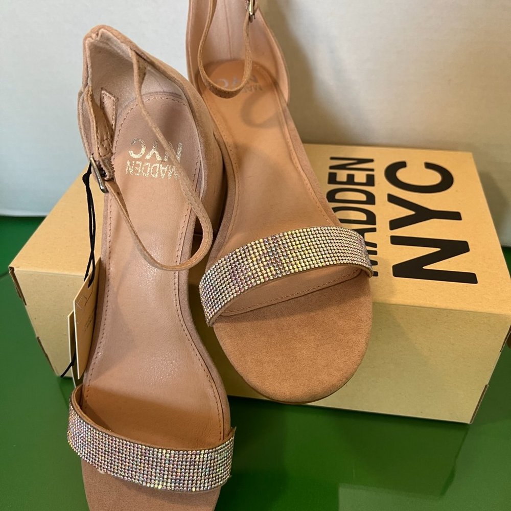 Madden NYC Blush Block Heel City Sandal - Picture 4 of 7